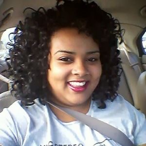 Meet your Posher, Monique